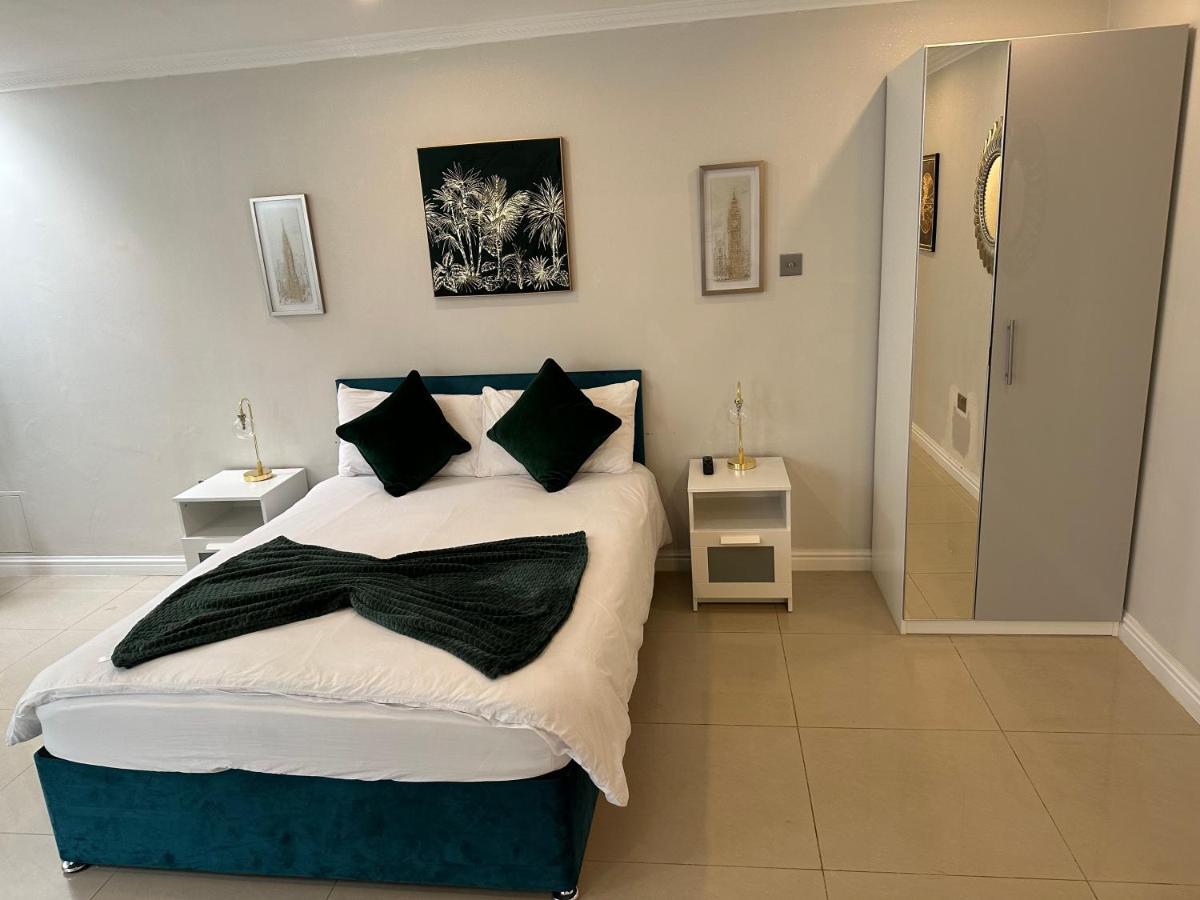 Luxury Studio Apartment Harrow on the Hill Εξωτερικό φωτογραφία