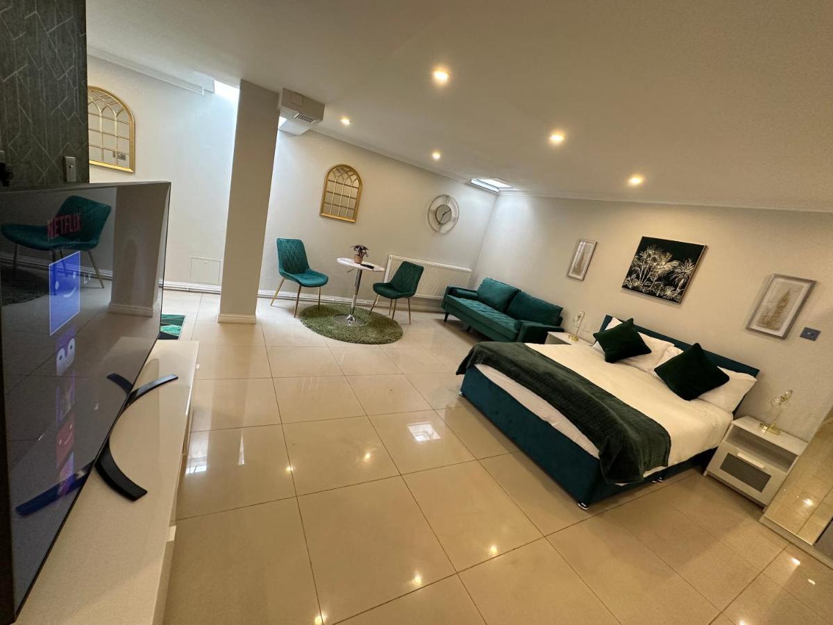 Luxury Studio Apartment Harrow on the Hill Εξωτερικό φωτογραφία