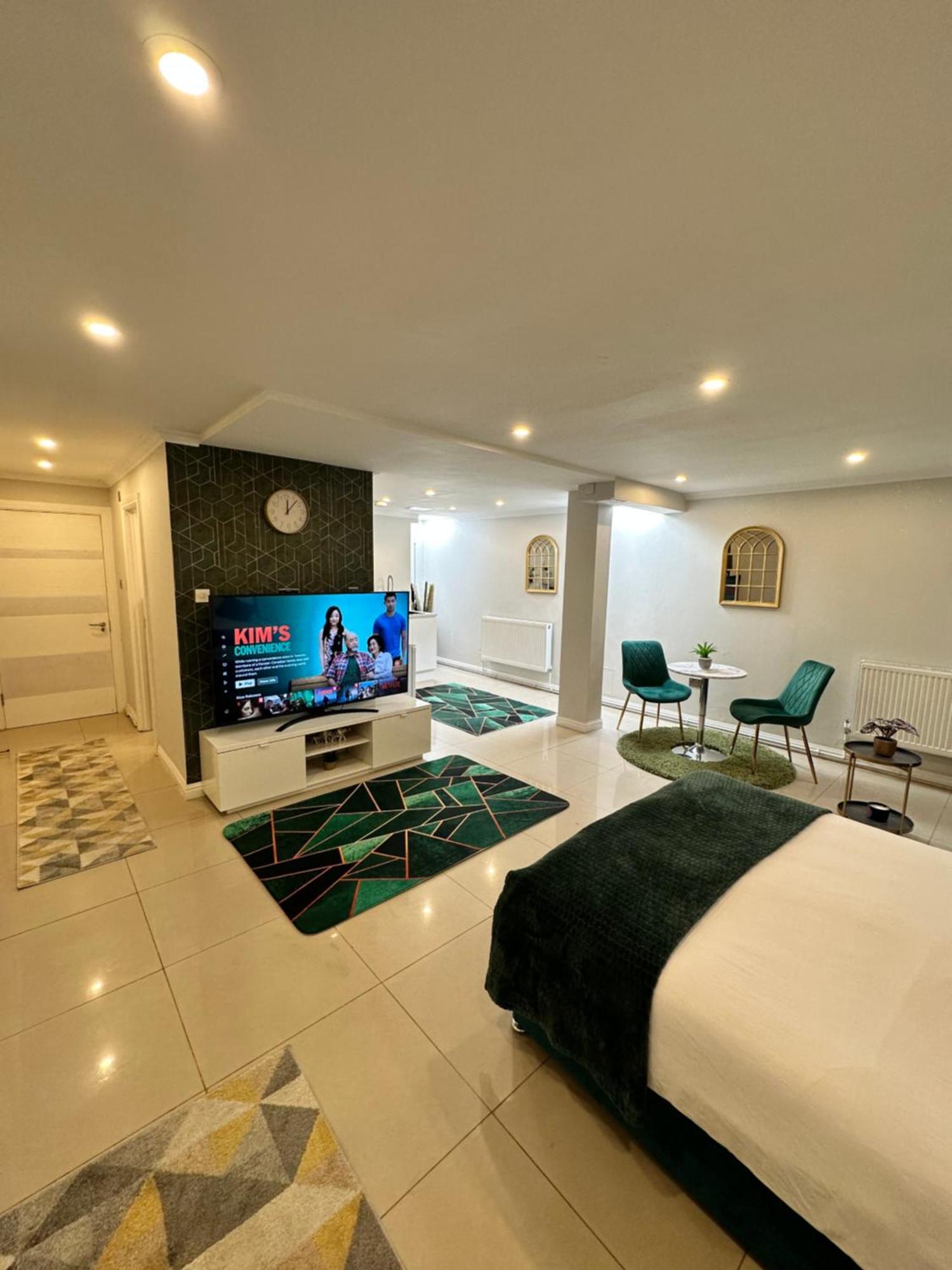 Luxury Studio Apartment Harrow on the Hill Εξωτερικό φωτογραφία