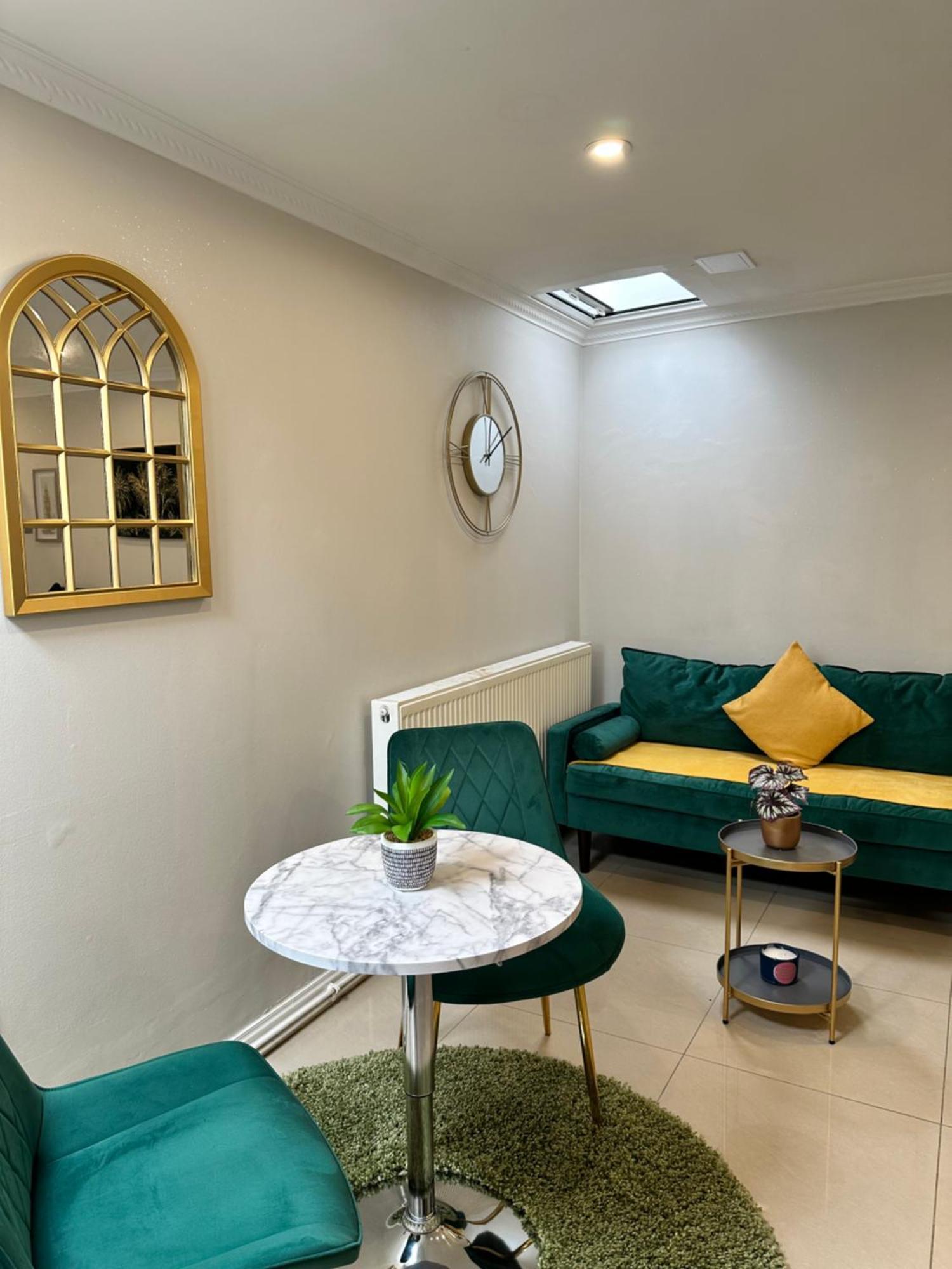 Luxury Studio Apartment Harrow on the Hill Εξωτερικό φωτογραφία