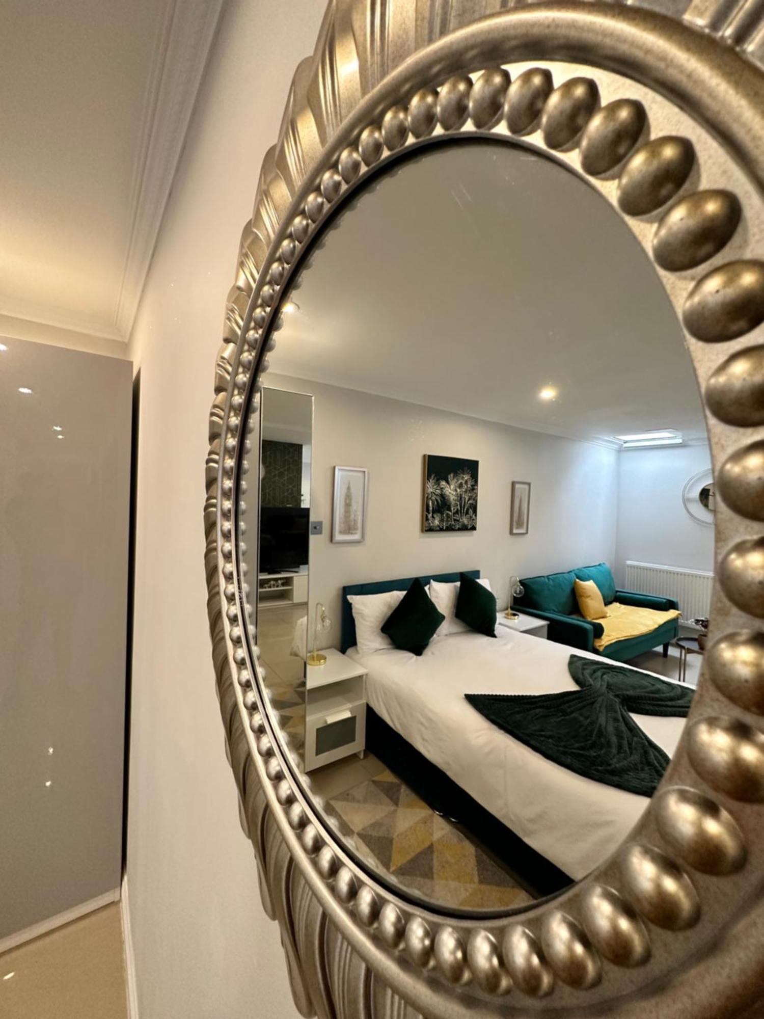 Luxury Studio Apartment Harrow on the Hill Εξωτερικό φωτογραφία