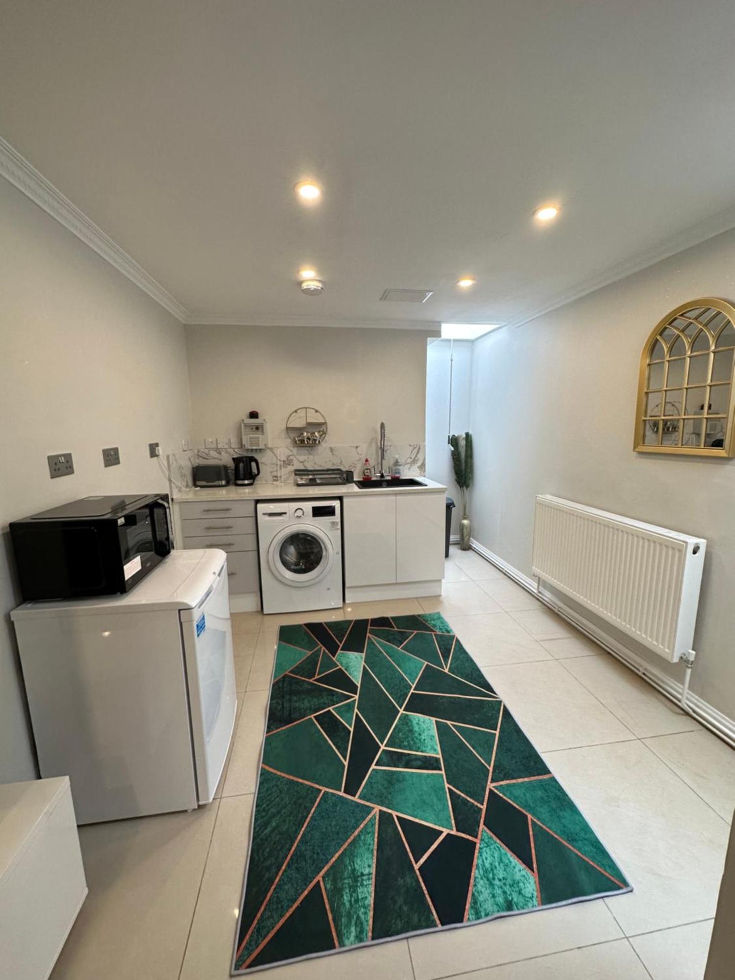 Luxury Studio Apartment Harrow on the Hill Εξωτερικό φωτογραφία